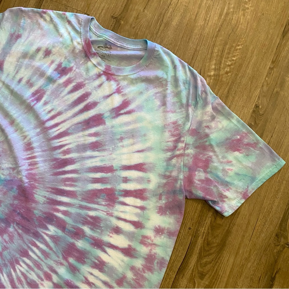 🔮NEW🔮 CUSTOM TIE DYE MEN’S TEE - Picture 3 of 6